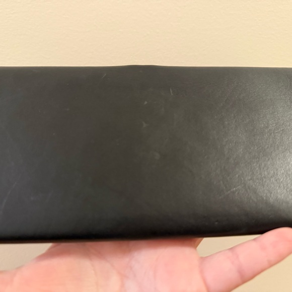 Yves Saint Laurent Black Leather Long Wallet - Picture 4 of 12
